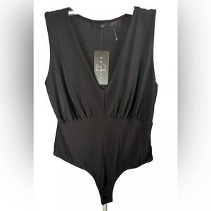21 Saints Women’s Black Bodysuit NWT Size L. Style T969-1